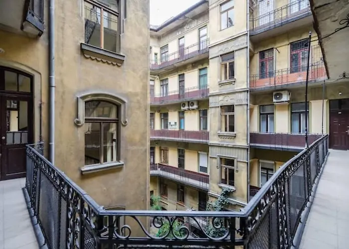 Klauzal Garden City Apartments-Studio K22